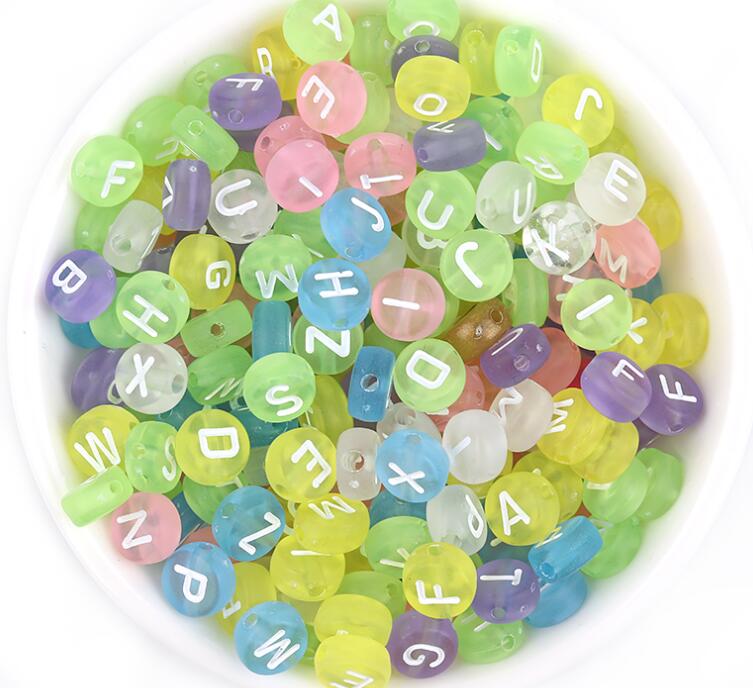 100pcs 7mm Multicolor Acrylic Alphabet Beads Heart Numbers Letter Loose Beads For Jewelry Making DIY Bracelets Gift Wholesale