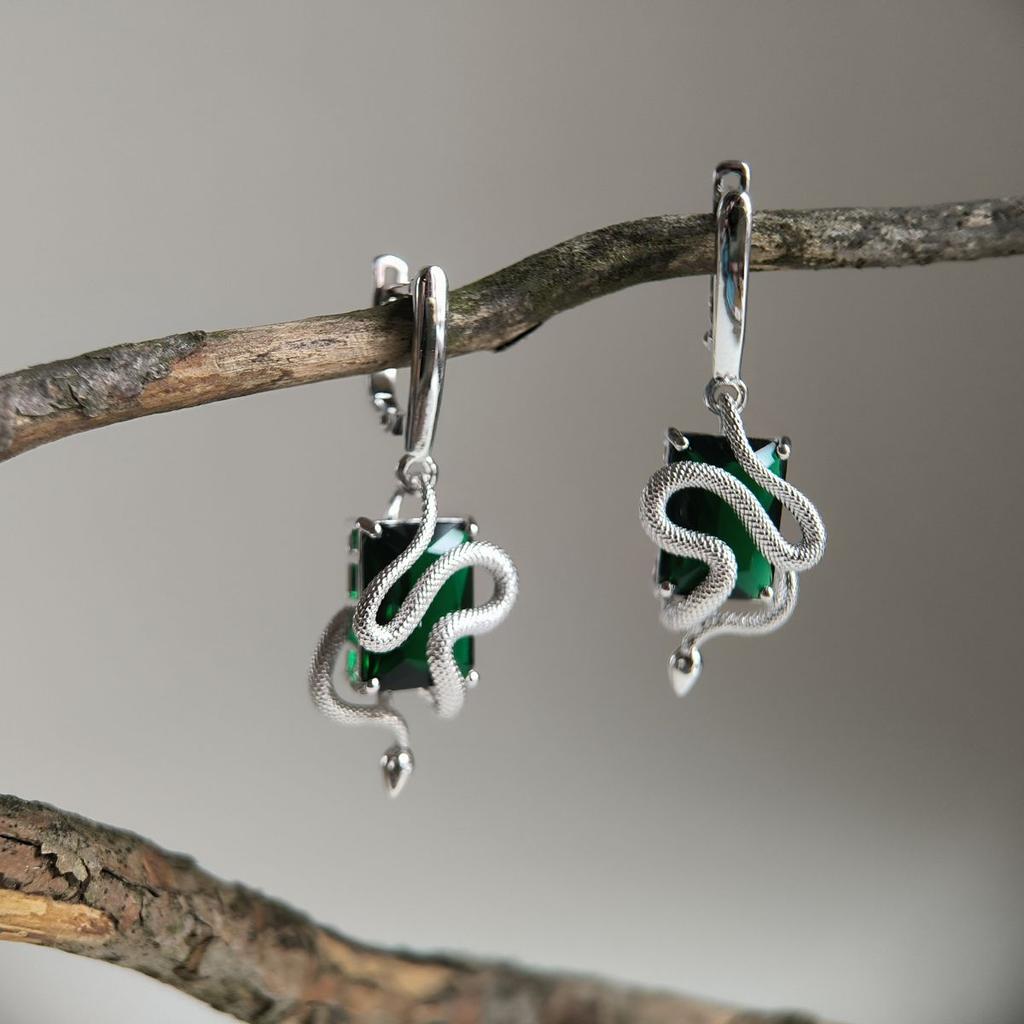 Серебряные серьги с изумрудом nano 10.4ct (2182504)