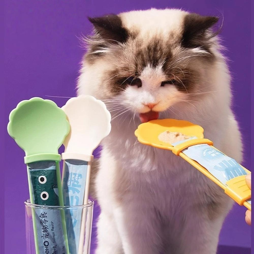 Extended Handle Pet Feeding Spoon Plastic Pet Wet Food Scoop Cat Treat Spoon Feeder  Pet Feeding
