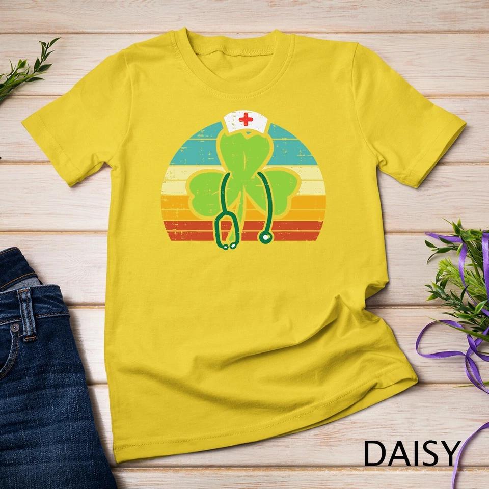 Shamrock Nurse Stethoscope Retro St Patricks Day Nurses RN Unisex T-shirt 4 S