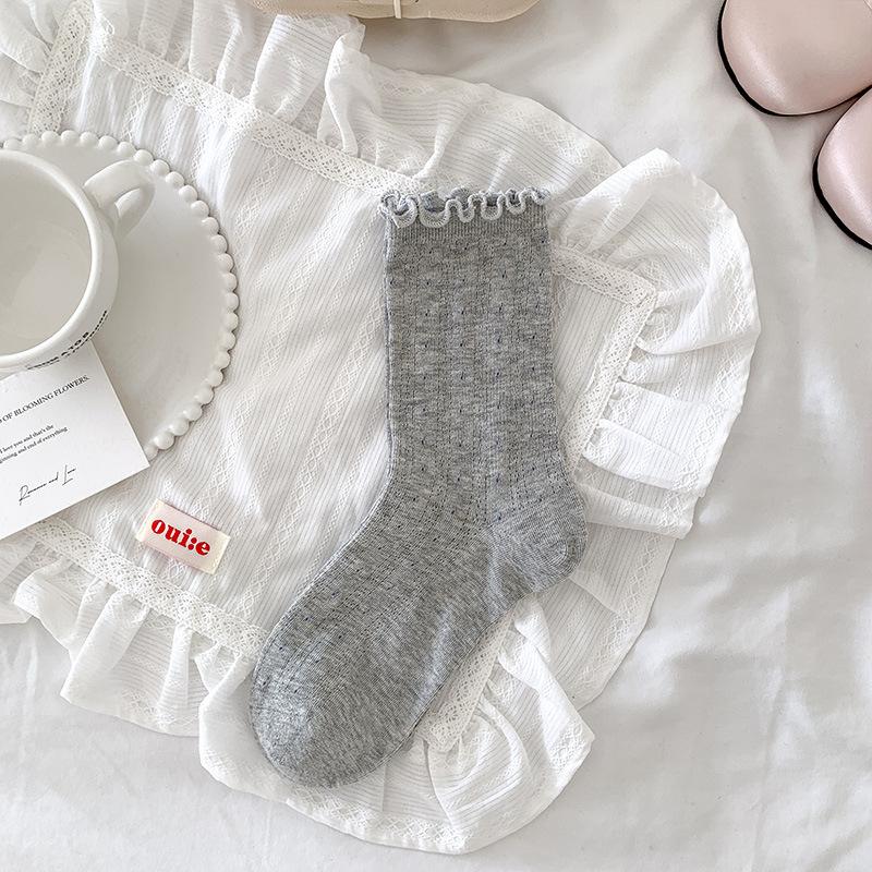 Female Spring and Summer Sweet with Small Broken Flowers and Wood Ear Mesh Breathable Boneless Tube Pile Socks