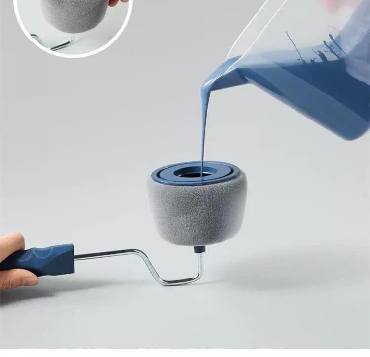 German Wall Painting Kit: Self-Priming Roller with Telescopic Pole for Latex Paint