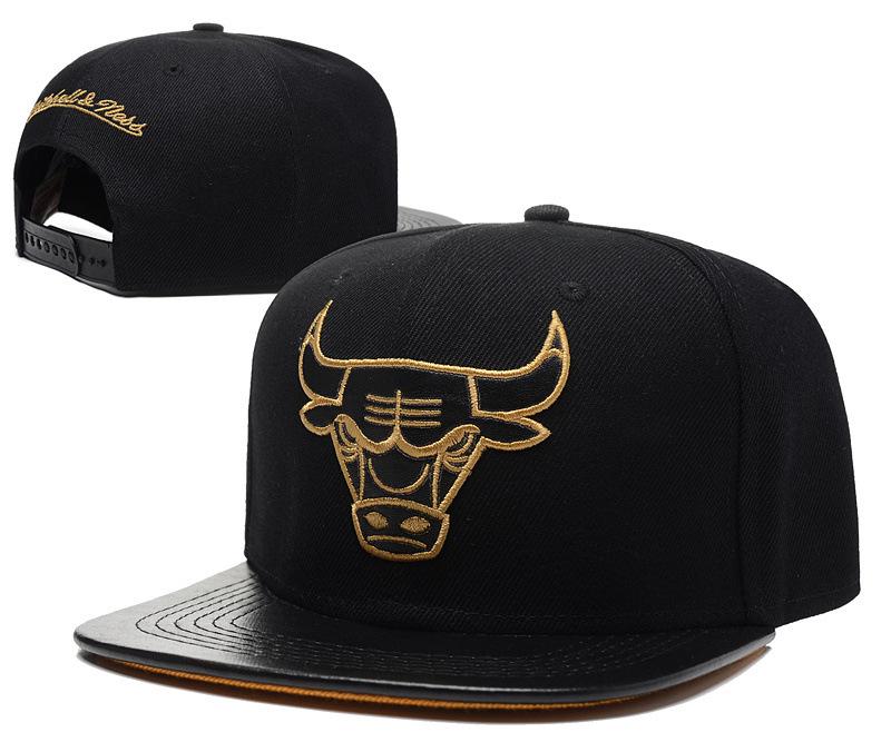Chicago Bulls Cross Bull Embroidered Duckbill Cap, Unisex Korean Style Baseball Hat