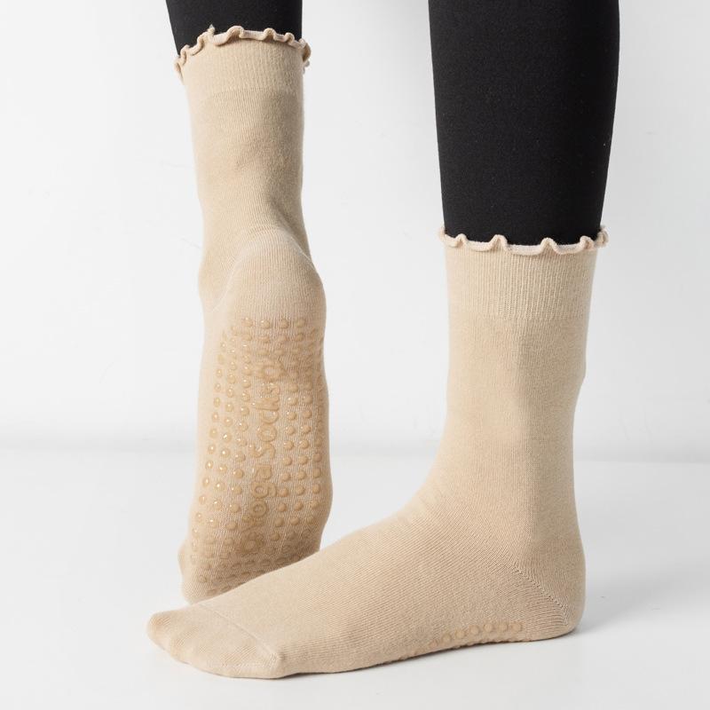 3 Pairs Solid Yoga Socks for Women Cotton Breathable Mid-calf Yoga Socks Pliates Sport Fitness Non-slip Grip Floor Socks Ruffle