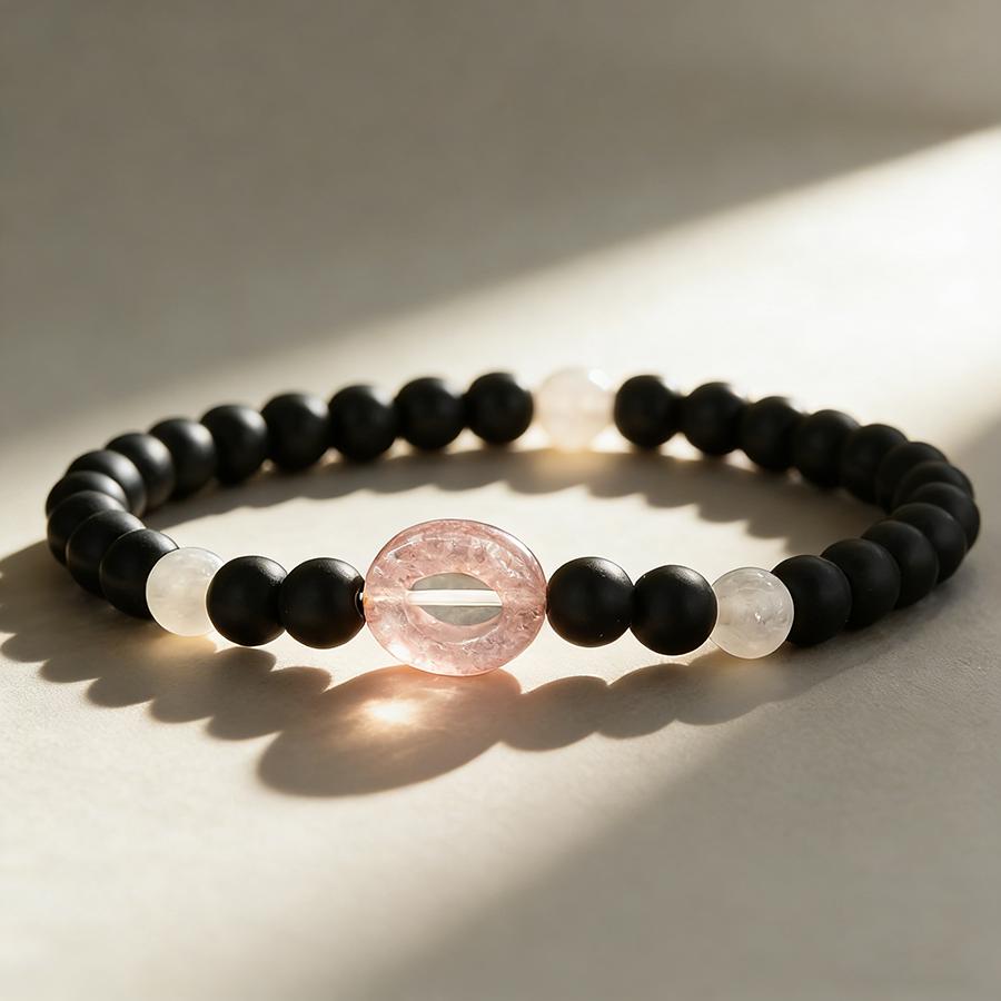 Minimalist Black Matte Stone Beaded Bracelet with Amethyst Circle Charm Elastic Stretch Bracelet for Women Daily Casual Jewelry