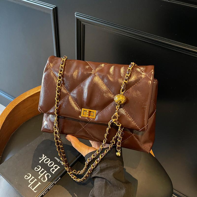 IELGY Large-Capacity All-Match Diamond Chain Bag Ladies Shoulder Messenger Bag