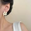 20 Temperament Versatile Earrings Simple Beige Flower Zircon Stud Earrings Women'S Niche Light Luxury High-End Earrings