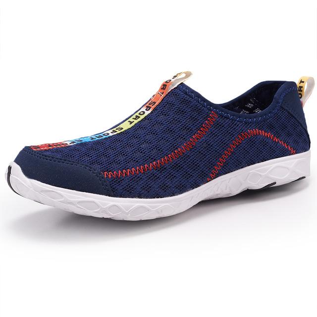 

Весенне-летняя сетчатая обувь для мужчин и женщин, обувь для плавания, дышащая обувь Aqua, пара пляжных спортивных кроссовок, легкая спортивная обувь 39 темно-синий