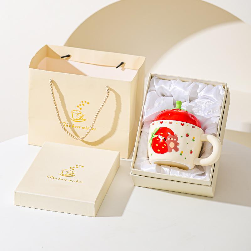 Erdbeerbär Keramiktasse mit Deckel für Mädchen Geschenk Tasse für Haushalt Becher Hochwertig Aussehende Paar Milch Frühstückstasse