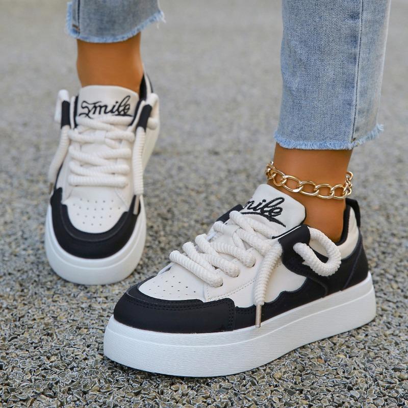 Fashion Trendy Women's Board Shoes 2024 Autumn New Casual Color Blocked Sports Thick Soled Low Top Vulcanized Shoes Platform Sneakers