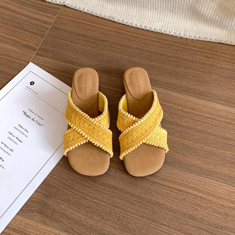 French skirt with non-slip slope heel thick bottom one-word slippers women's 2025 new outer wear summer heightening French cool slippers