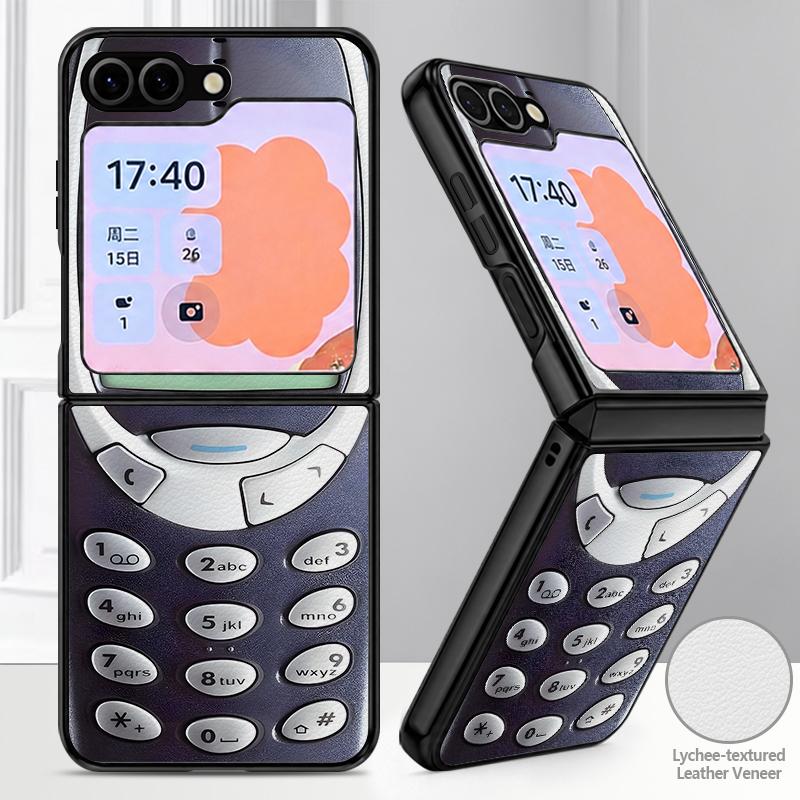 Retro Game Boy Camera Print Case For Samsung Z Flip 8 7 6 5 Luxury Leather Skin Hard Folding Phone Cover For Galaxy Z Flip8 Flip7 Flip6