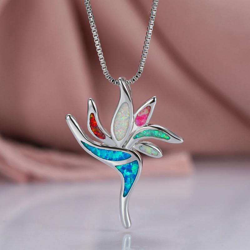 

Hot Sale Rose Gold Color Torch Necklace Wind Three-dimensional Pendant Fashion Simple Jewelry