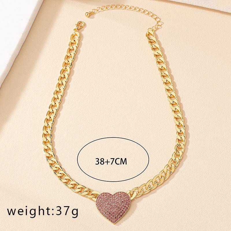 Versatile Heart Pendant Winter Necklace Female Internet Celebrity Collarbone Chain