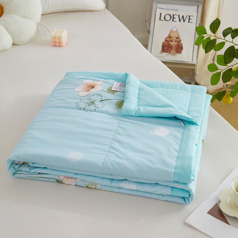 BGM Cloud Soft Floral Soybean Fiber Quilt