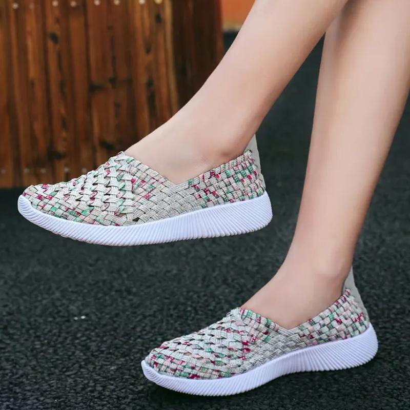 Fashion 2025 Women's Shoes Sneakers Lightweight Casual Flats Handmade Comfortable Walking Shoes Slip on Ladies Loafers Zapatos De Mujer