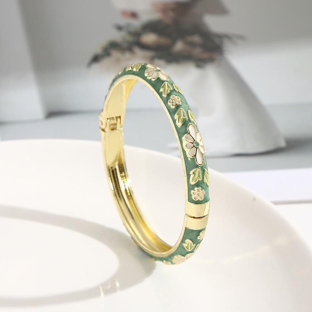 Zinc Zinc Alloy Material Enamel Bracelet Ethnic Floral Motifs Cloisonne Bracelet  Gift Giving
