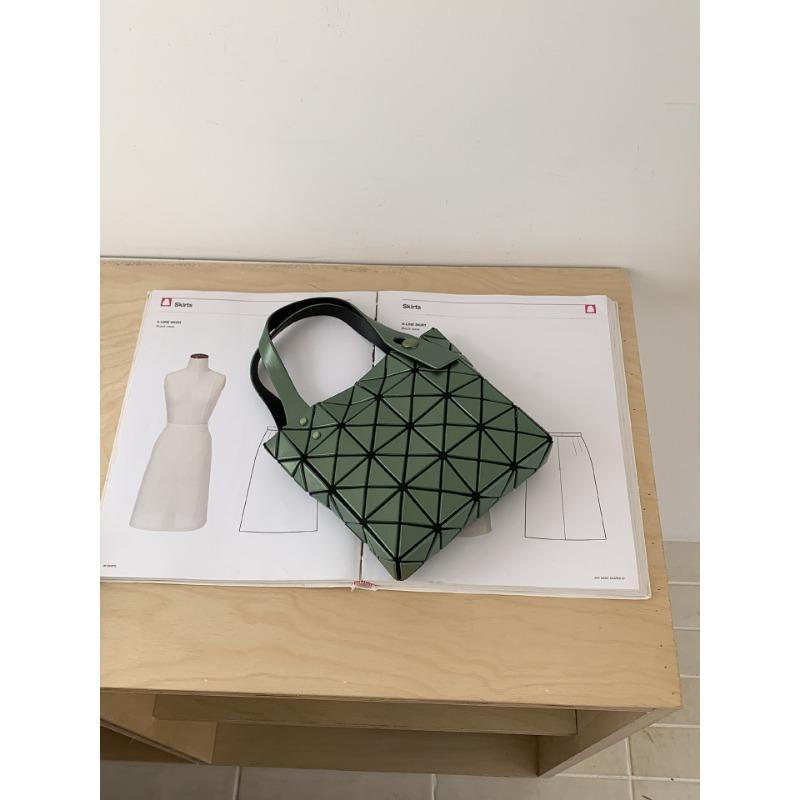 Fashion European and American Shopping Bags for Women's Fashionable Shoulder Bag Solid Color Splicing High-end Handbag