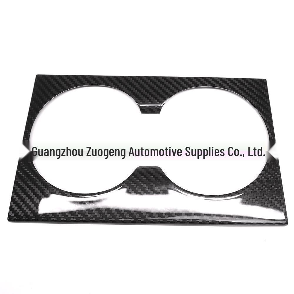 

Аксессуар для отделки подстаканника из углеродного волокна Tesla Model 3