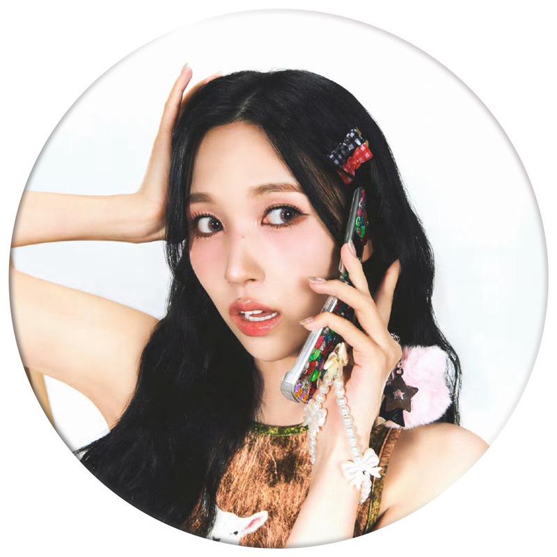 TWICE Календарь 2025 Брелок Наён Жестяная подвеска Значок Мерч Badge