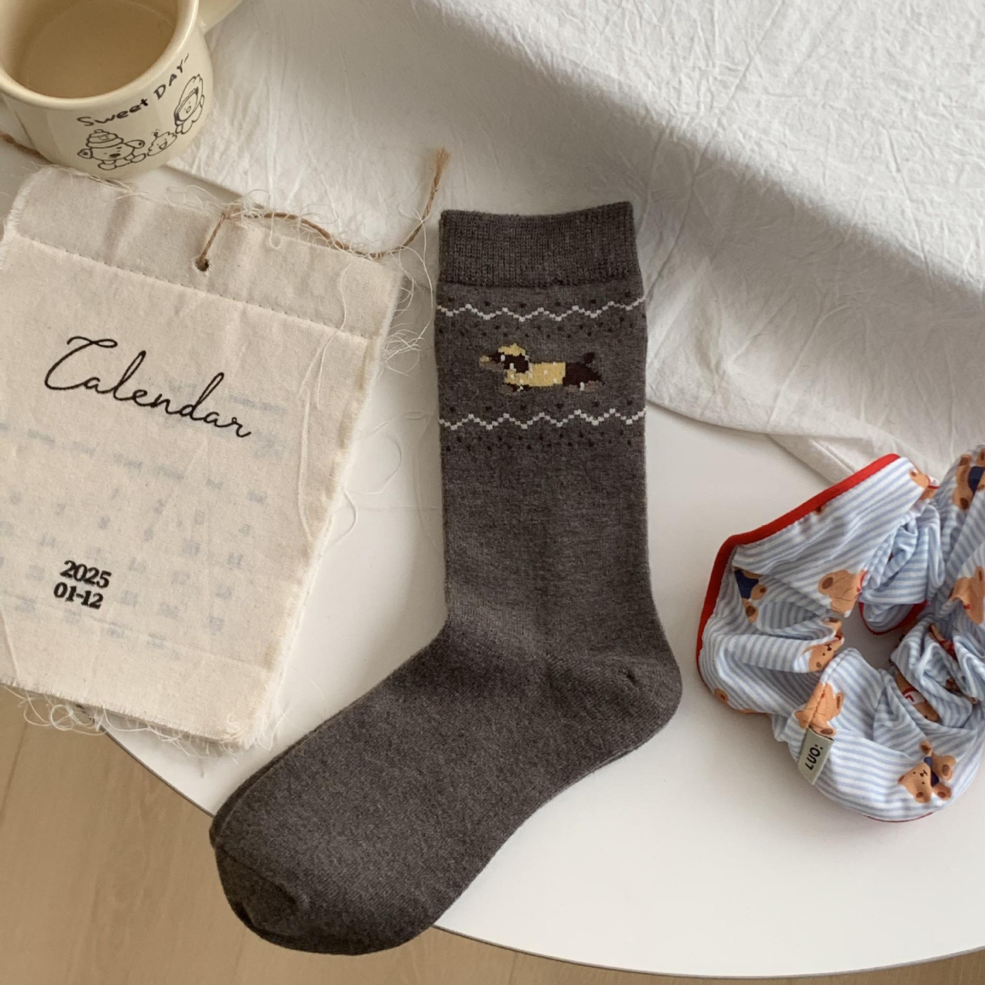 

Women s Cartoon Puppy Fair Isle Cashmere Socks - Soft, Mid-Calf, Warm, and Cute for Autumn/Winter. One Size кавовий/сірий колір