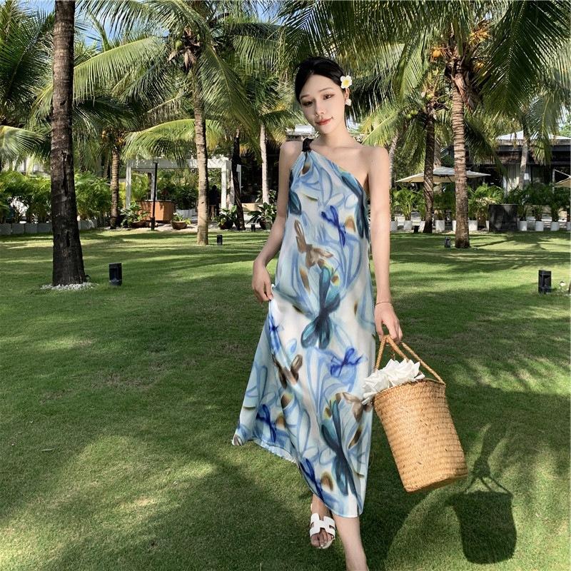 One-shoulder French design sense printing suspender dress women's summer new retro fashion foreign temperament long dress