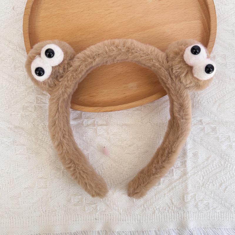Cartoon Plush Headband: Cute Hair Accessory for Women & Kids, Perfect for Face Washing