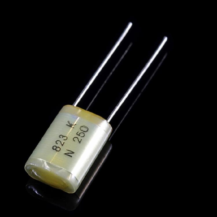 10Pcs Premium Capacitors 250V 823K with Two Metal Pins Easy Installation for Guitar Sound Output Quality Enhancement