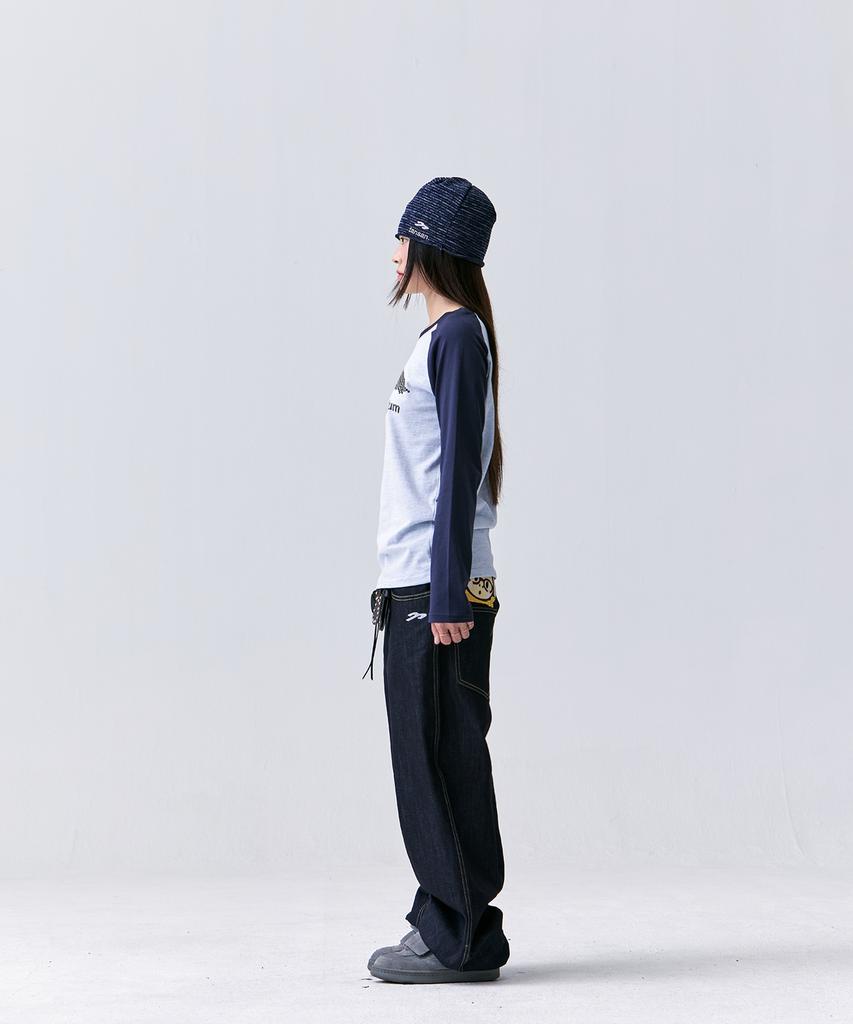 TANSANMAGNESIUM Raglan Pixel Mountain Long Sleeve (Sky Blue)