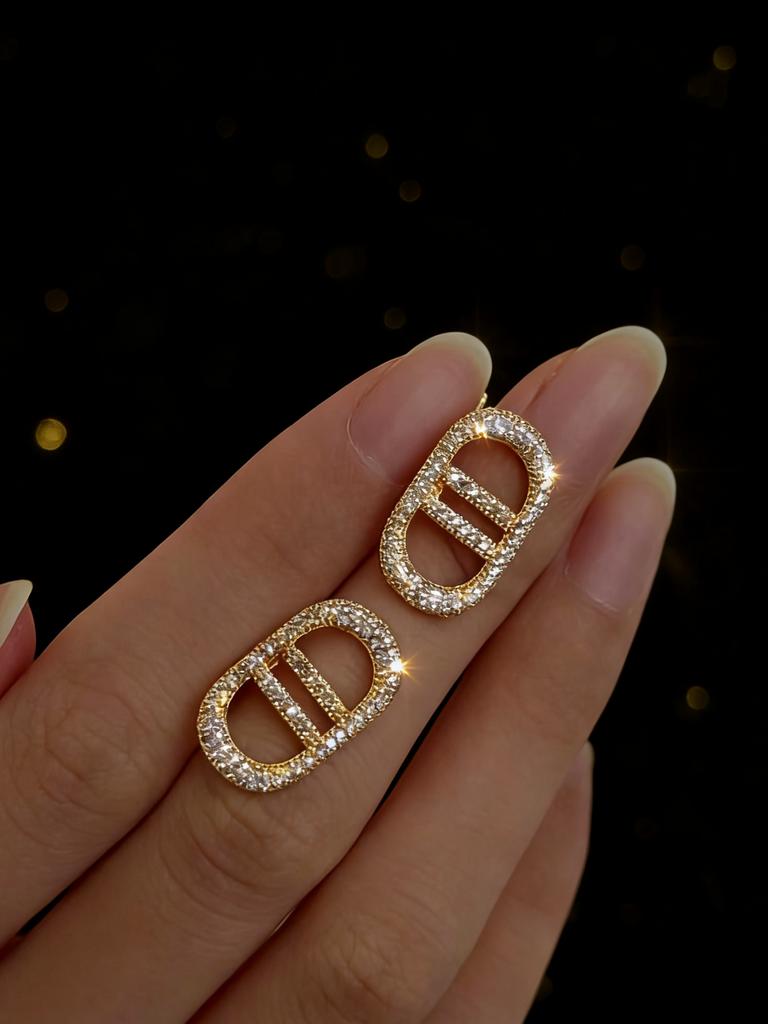 Ineinandergreifende ovale Hohlzirkon-Steckohrringe Kupfer Gold Silber Beschichtet Trendig Leicht Anti-Rutsch Damen Modeschmuck