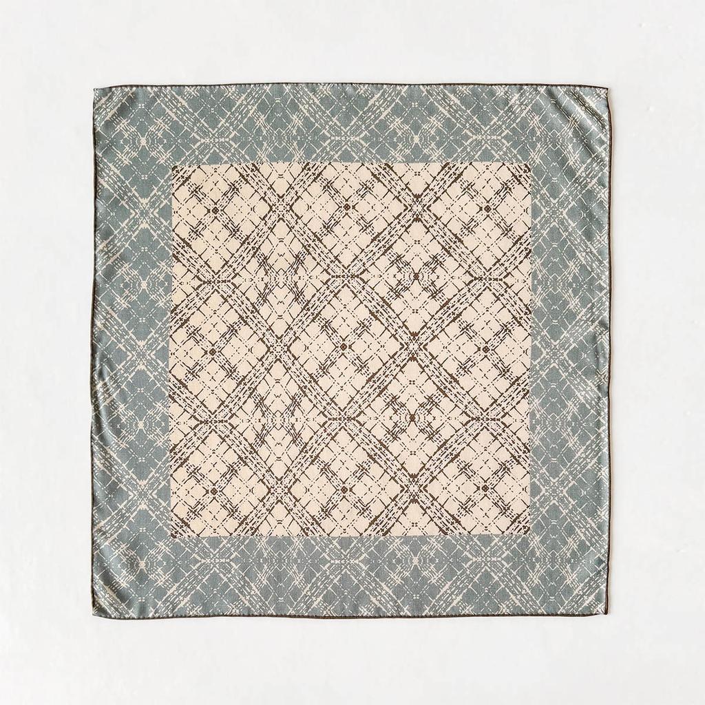 Wool Scarf Women'S Spring Summer Foreign Style Fashion Double-Sided Two-Color Shawl Silk Wool Small Square Scarf