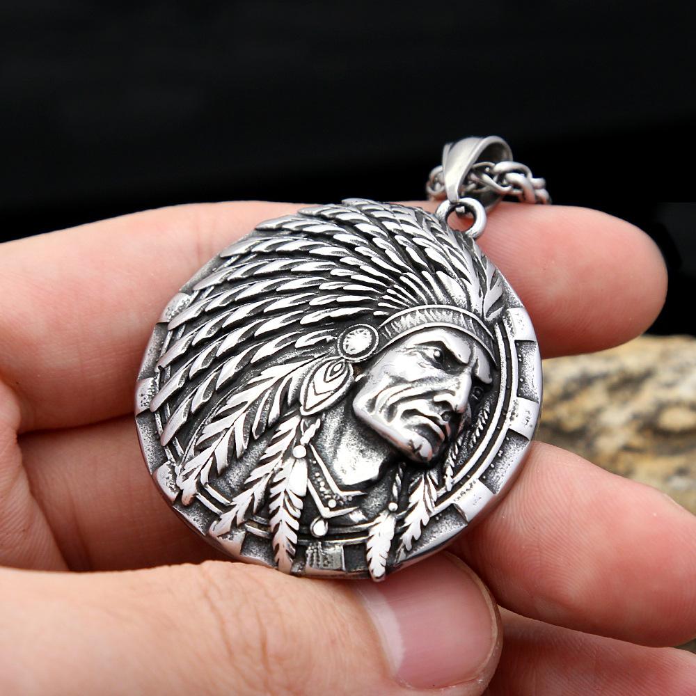 Europäischer und Amerikanischer Edelstahl Indischer Anhänger Nische Hip-Hop Herren Pulloverkette Titanstahl Halskette Schmuck