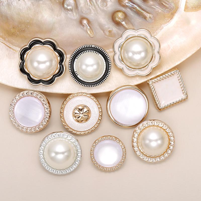 10 Pieces Fashionable Shank Buttons 18mm Beautiful Plastic Plating Gold Color Shank Buttons Woman Garment Accessories