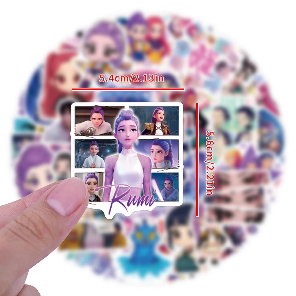 55 Dēmonu Mednieka K-pop Karikatūru Grafiti Uzlīmes Koferiem un Ūdens Pudelēm