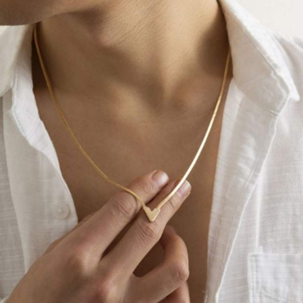 

Necklace trend all V fashion point cut chain Silver