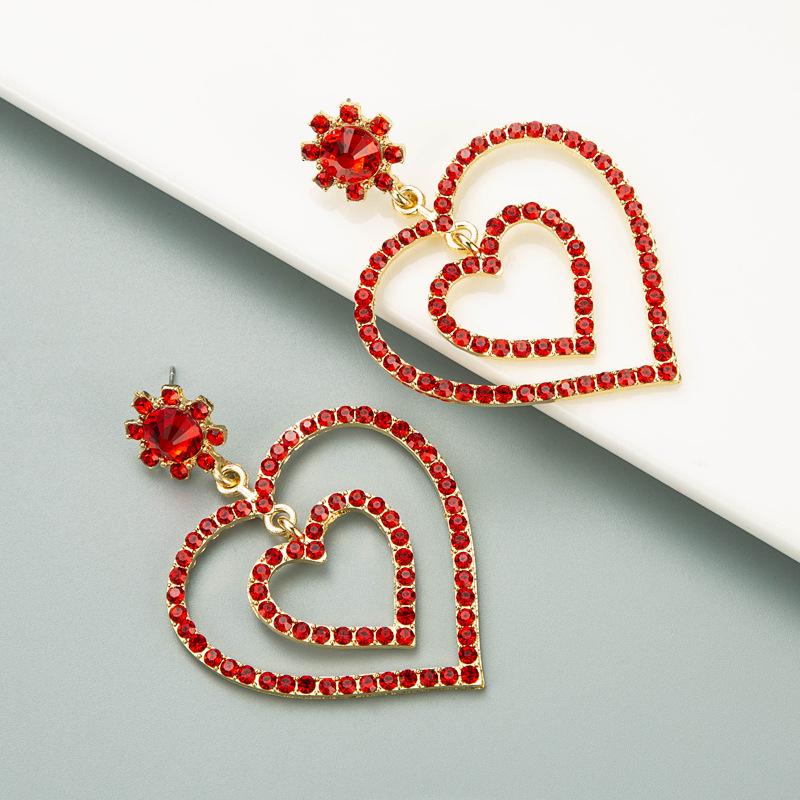 

European-American Double Heart Rhinestone Earrings with S925 Silver Needle. красный