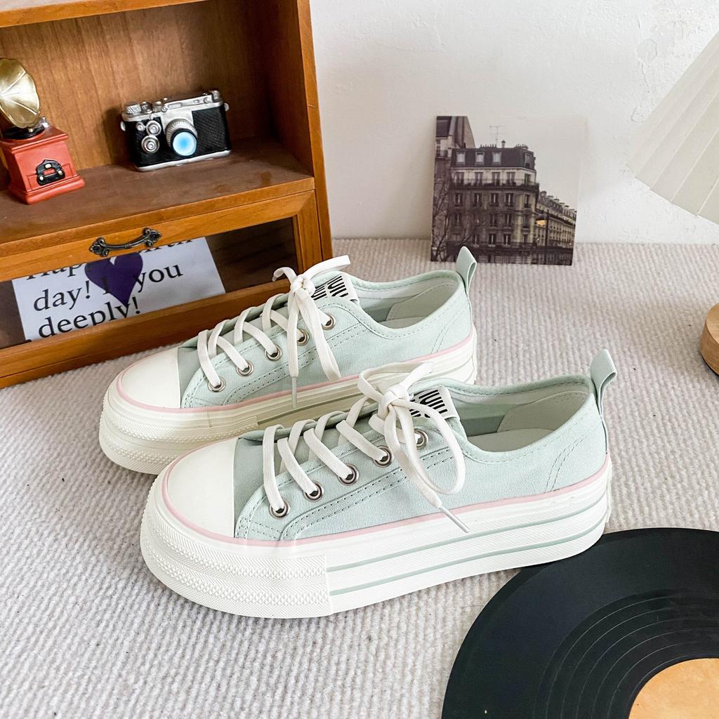 H1323 Gummiband/zwei Schnürsenkel, beliebte Canvas-Schuhe mit dicker Sohle, Damen-Schuhe mit runder Spitze, vielseitige und dünne Board-Schuhe