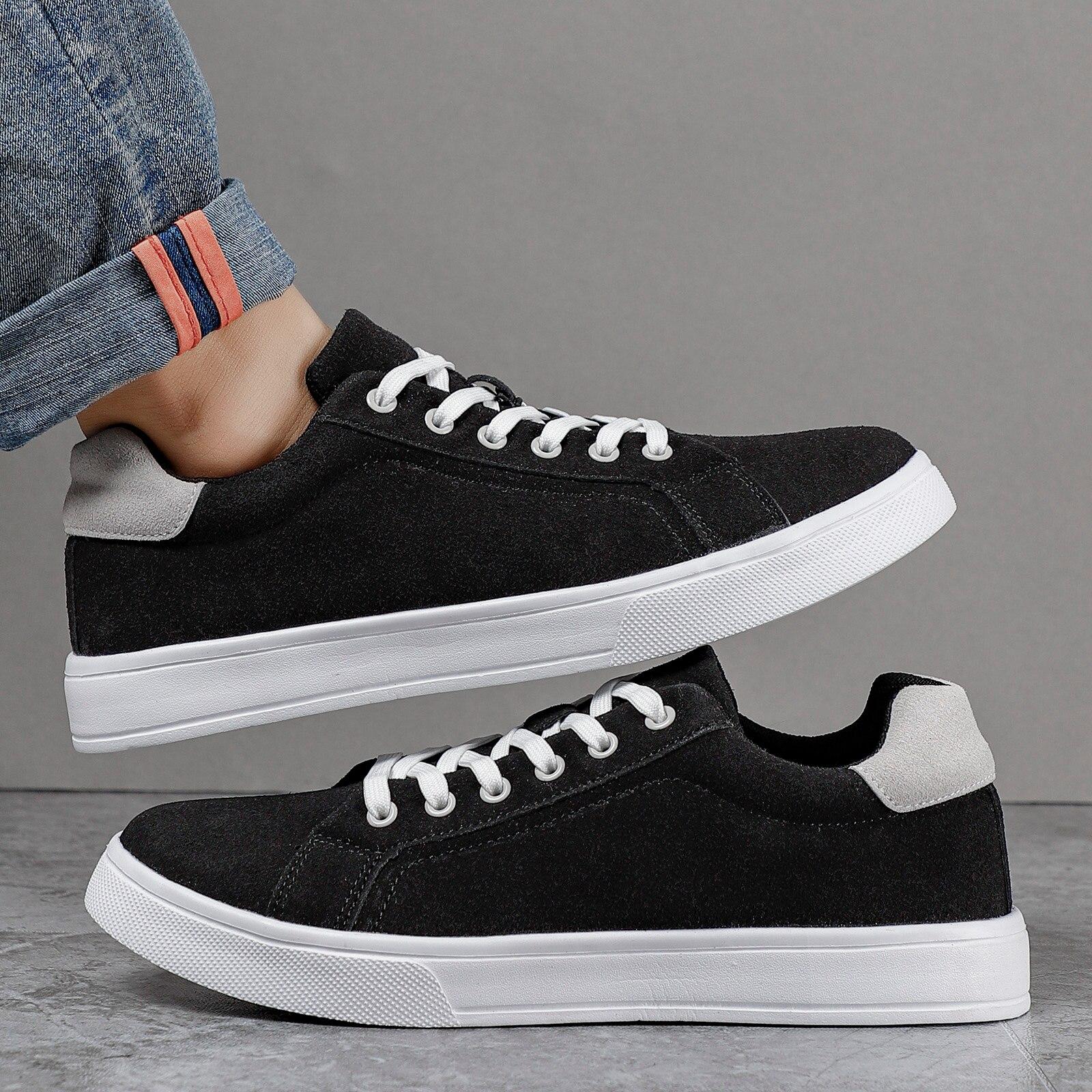 

Мужская обувь Мужская обувь для скейтбординга Классические кроссовки для мужчин Черные туфли Удобная обувь для мужчин 41