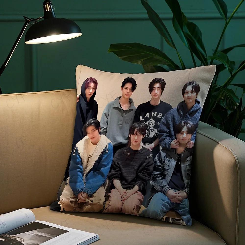 Boy Team E-Enhypen Pillow Case Pillowcase Anti-Dustmite Pillow Invisible Zipper Silky Short Plush Sofa Cushion Cover