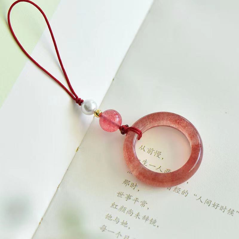 Natural Strawberry Crystal Ring Ring Mobile Phone Ring Hanging, Natural Agate Running Ring U Disk Hanging Ornament
