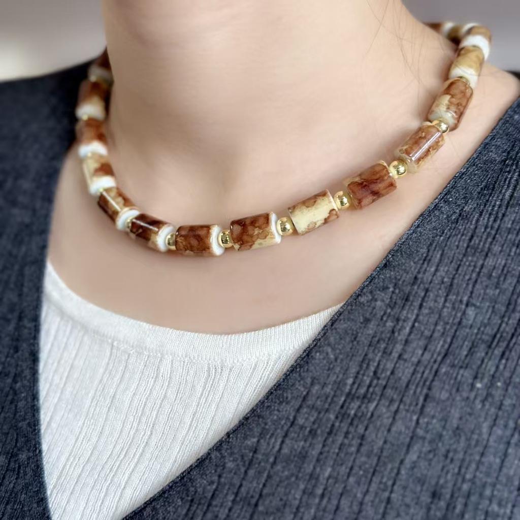 Maillard Autumn And Winter Amber Necklace High-Grade Glass Stone Amber Necklace Women'S Fashion Collarbone Chain