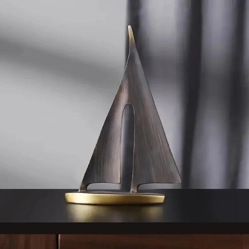 A Pair (2 Sets) of Smooth Sailing Sailboats for Home Decoration, Living Room Decoration, Bedroom Tabletop Decoration, Resin Craf