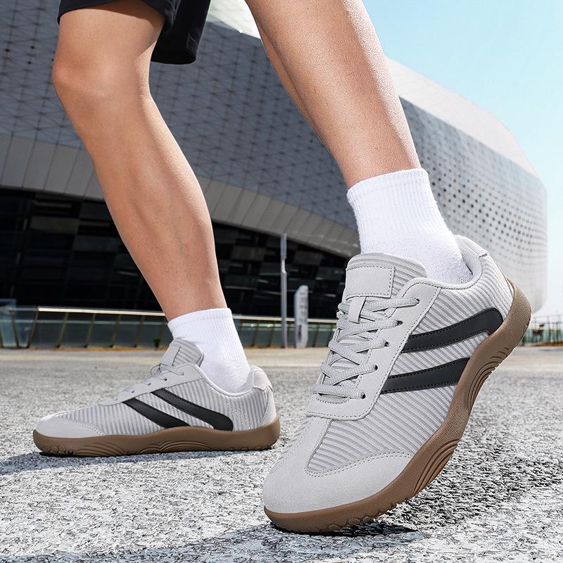 2026 Spring/Summer Men's Wide Toe Non-slip Casual Sports Shoes with Soft Sole