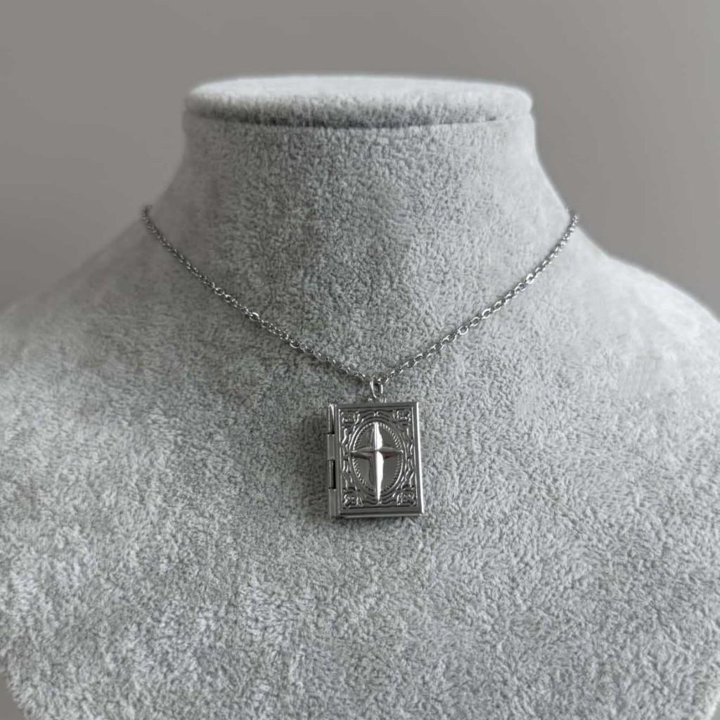 Alloy Cross Pendant Necklace With Photo Box For Women Fashion Jewelry