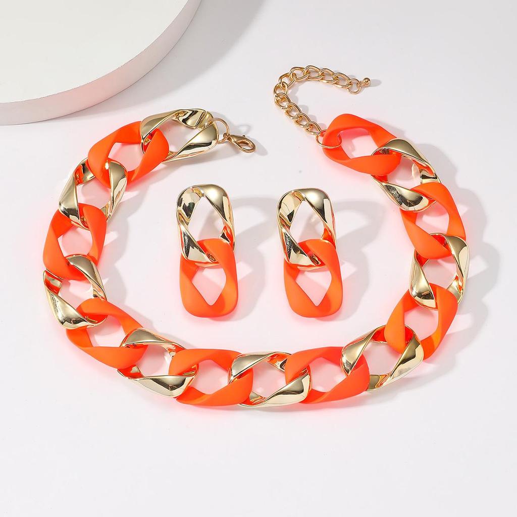 Trendy Resin Patchwork Necklace - Influencer Style