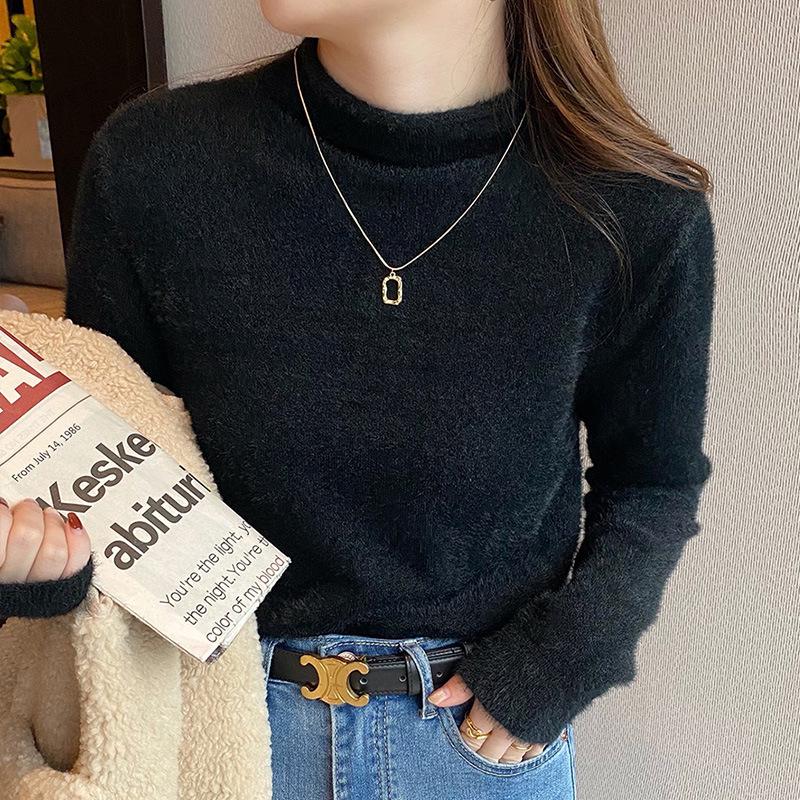 Women's Fleece-Lined Semi-High Neck Faux Mink Base Layer for Autumn/Winter