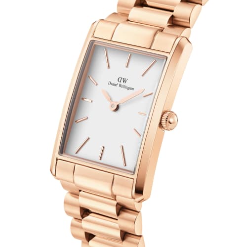 Daniel Wellington DW Bound 3-link Watch, 32x22, 35x24. A Sophisticated, Elegant Luxury Watch. A Popular Gift.