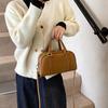 Retro High-end Handbag Women's 2025 Autumn and Winter New Commuter Versatile Boston Bag Casual Shoulder Messenger Bag