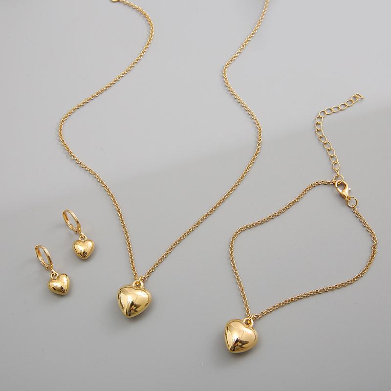 4Pcs/Set Exquisite Heart Earrings Necklace Women'S Bracelet Fashion Simple Romantic Pendant Jewelry Set New Trendy Gifts