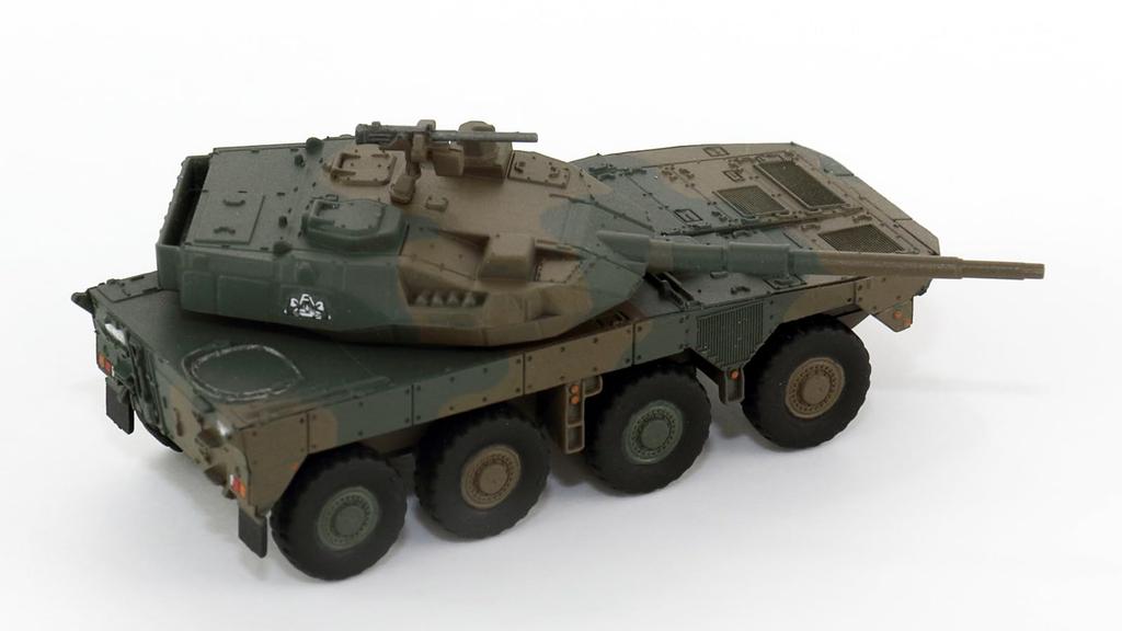 SGK Series Japan Ground Force Type 16 Mobile Combat Vehicle Plastic Model Kit SGK06 Pit-Road 1/144 Self-Defense (3-pack)